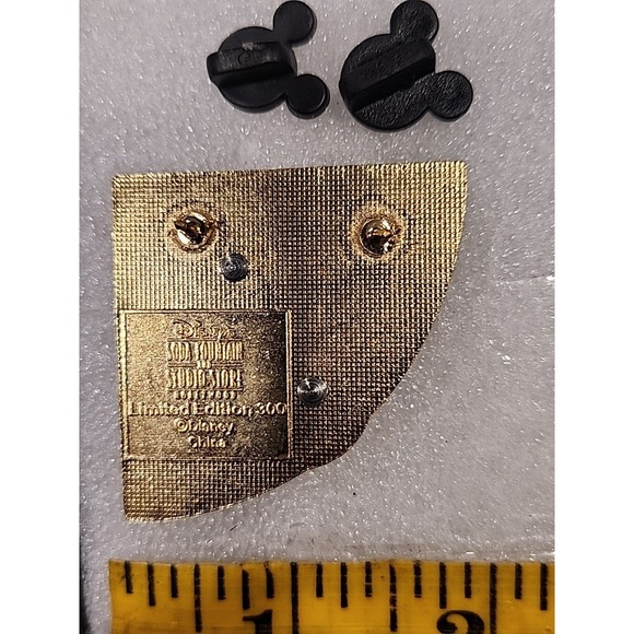 Disney Pin Stitch Seasons Quadrants Winter Snow Angel snowflake DSF LE 300 66982 - Picture 6 of 6